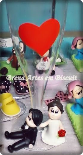 Noivinhos na taça acrilica